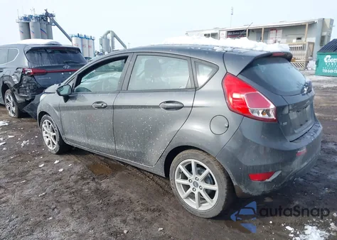 2019 Ford Fiesta Se z USA, uszkodzony, nr VIN 3FADP4EJ6KM133485